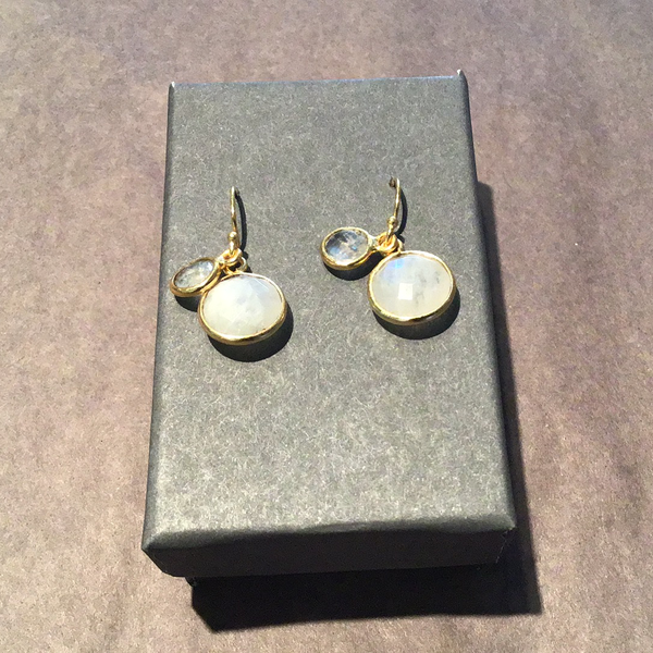 Earring Double Stone